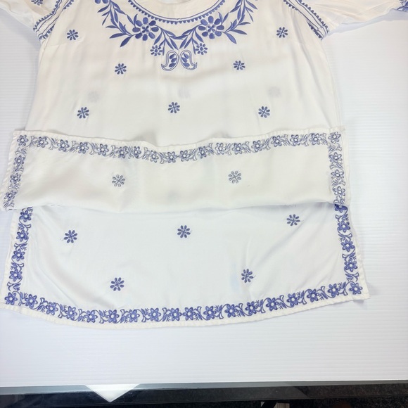 Escapada Ivory Boho Blouse with Blue Embroidery Side Slits Wide Bell Sleeve SzL - Picture 8 of 12
